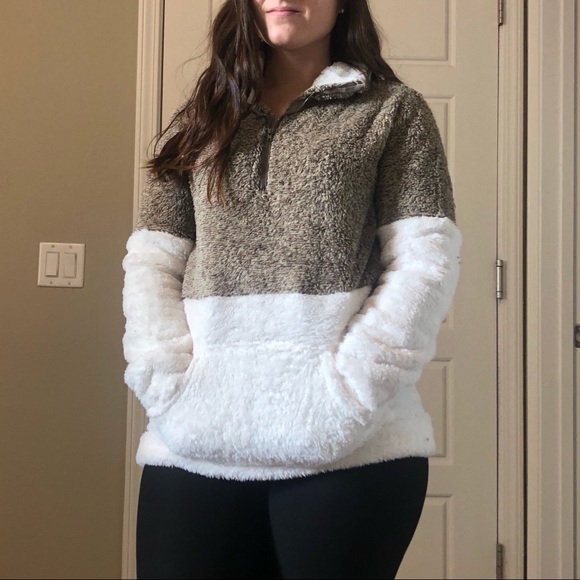 Khaki & Cream Two Tone Sherpa 1/4 Zip Pullover - Picture 4 of 8